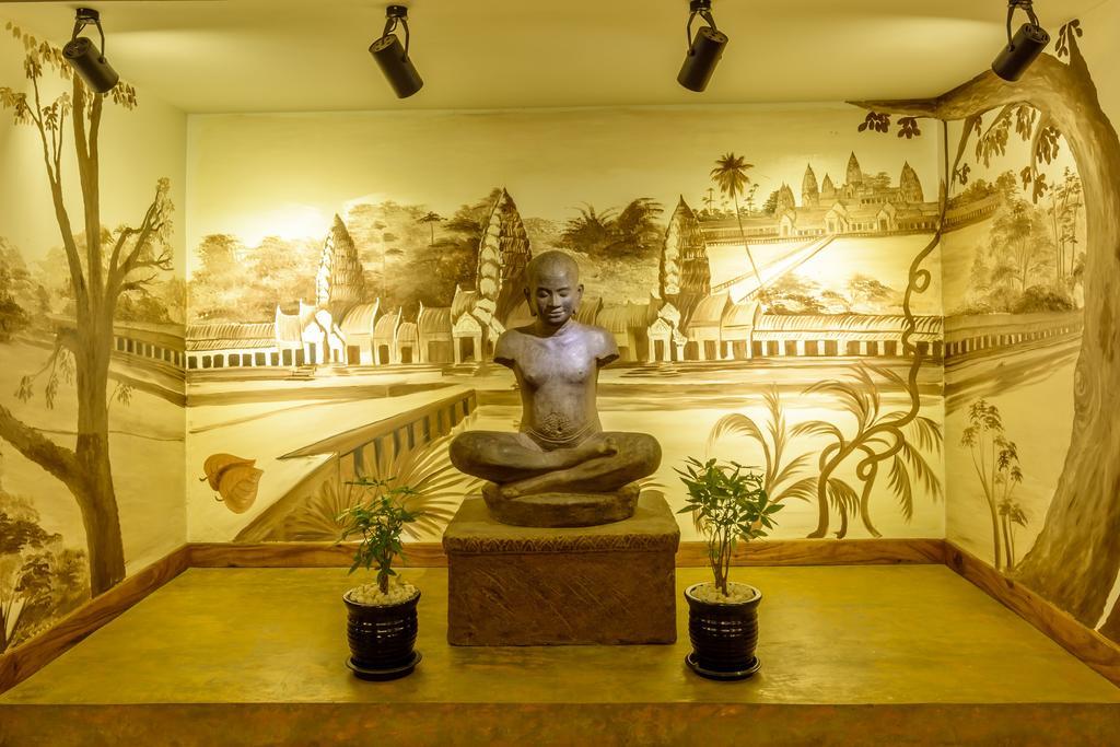 Double Leaf Boutique Hotel Phnom Penh Bagian luar foto