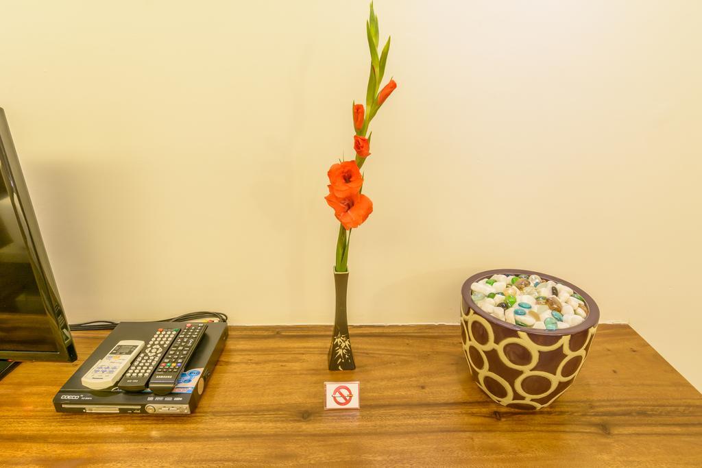 Double Leaf Boutique Hotel Phnom Penh Bagian luar foto