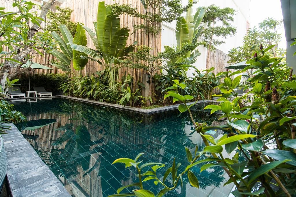 Double Leaf Boutique Hotel Phnom Penh Bagian luar foto