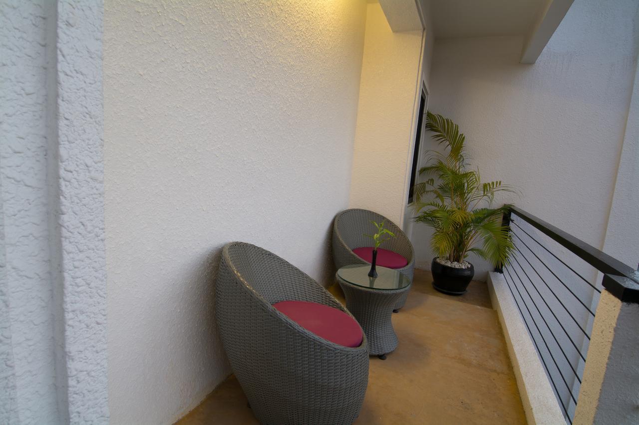 Double Leaf Boutique Hotel Phnom Penh Bagian luar foto